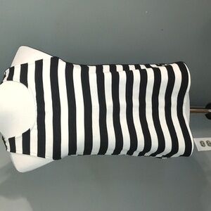 Everly Black And White Stripped  Size small